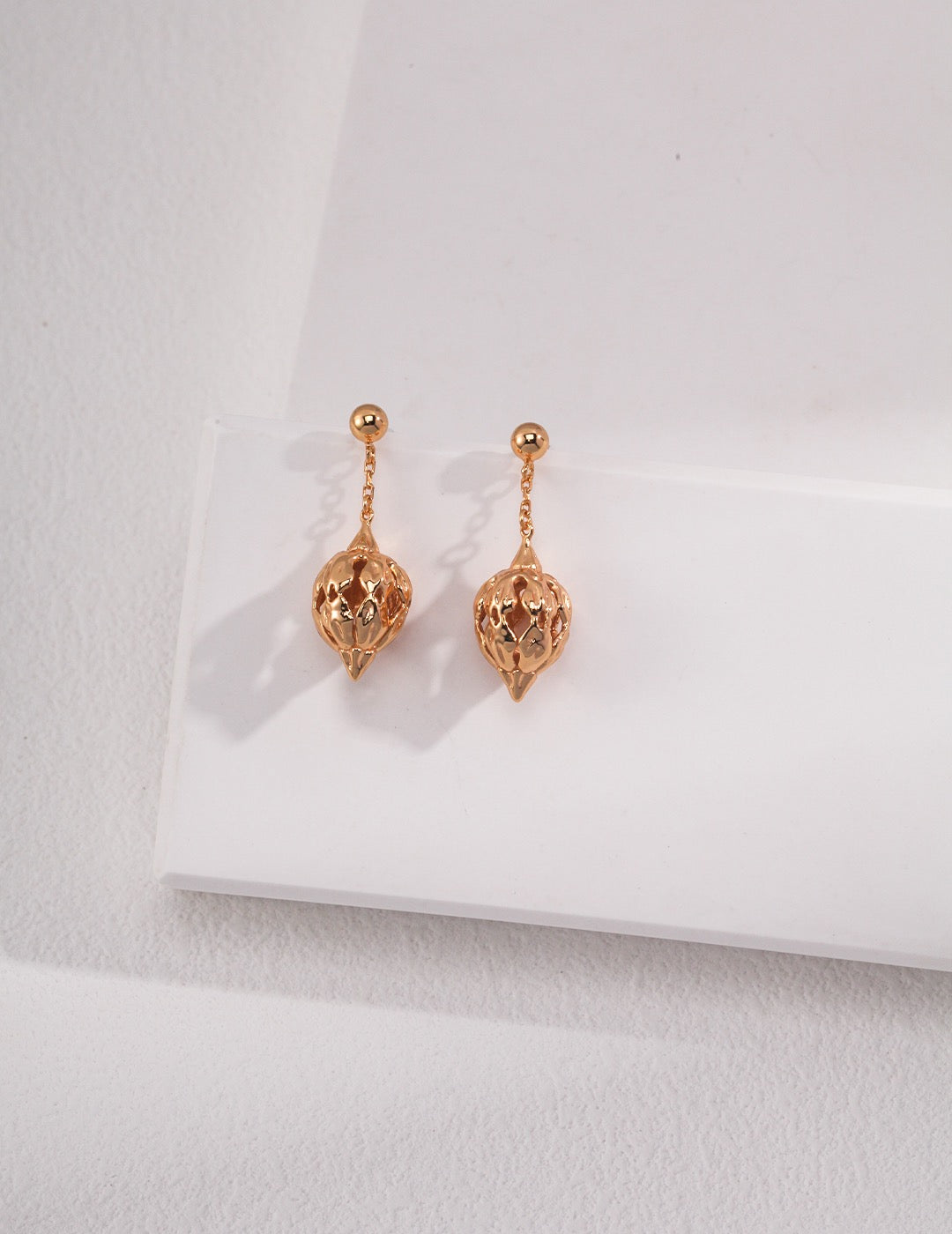Wild Bloom-Sterling Silver Pearl Earrings