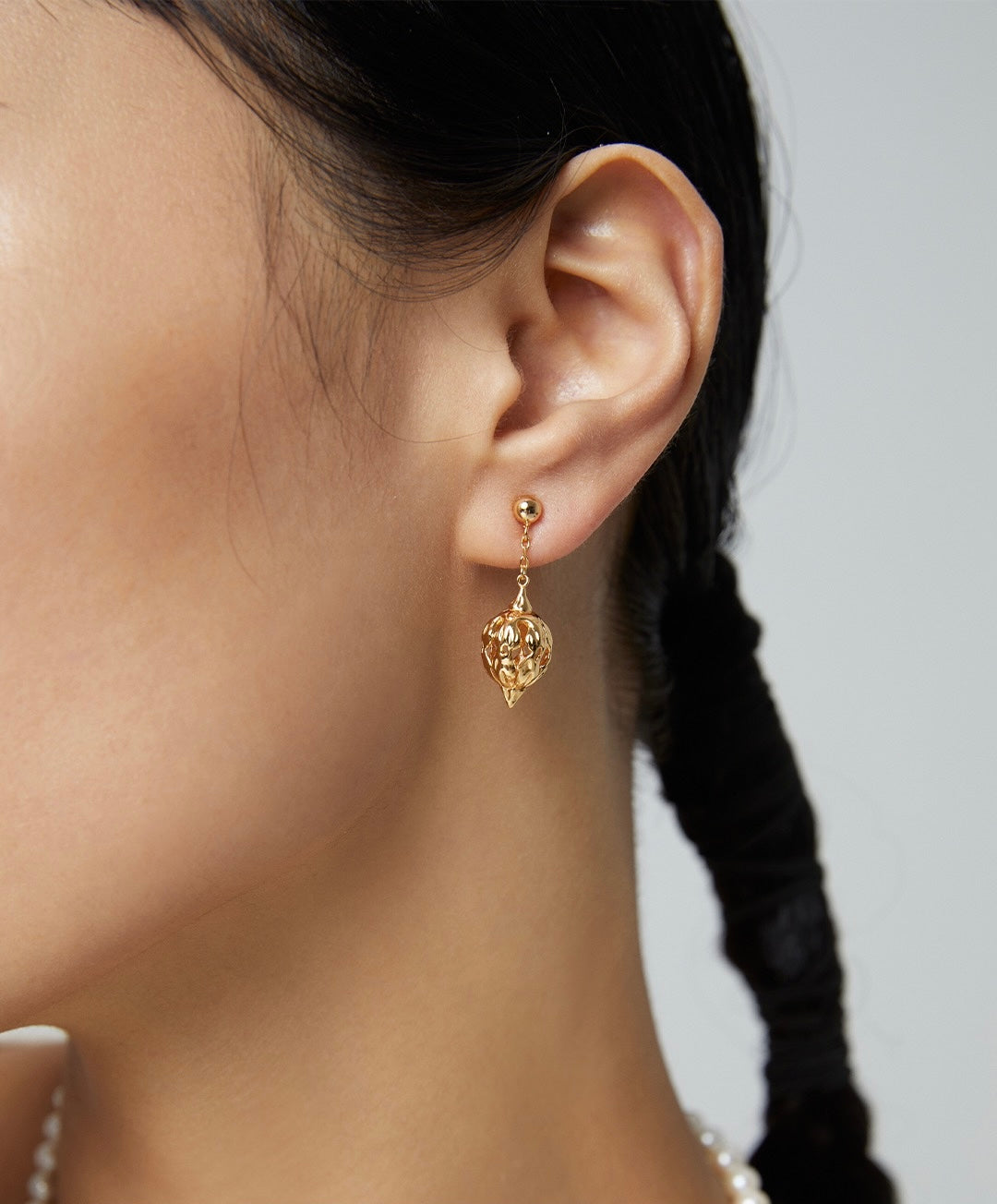 Wild Bloom-Sterling Silver Pearl Earrings