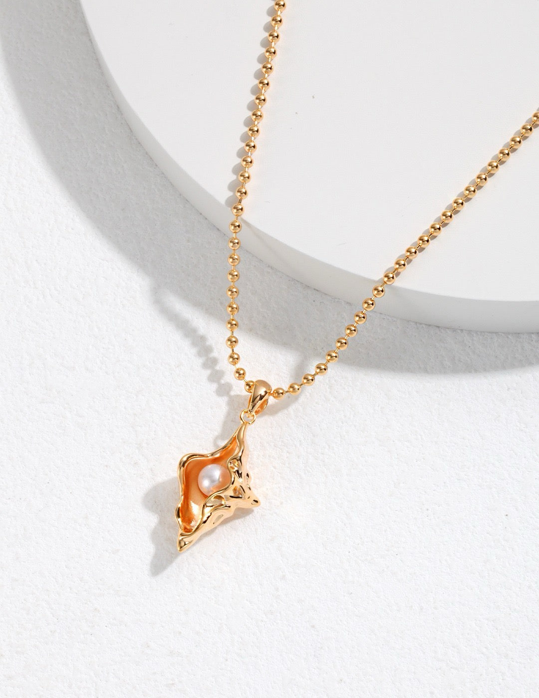 Auralume Collection