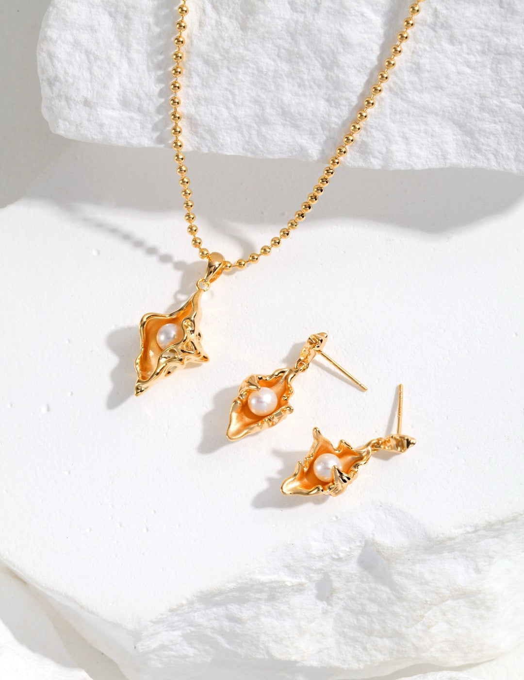 Auralume Collection