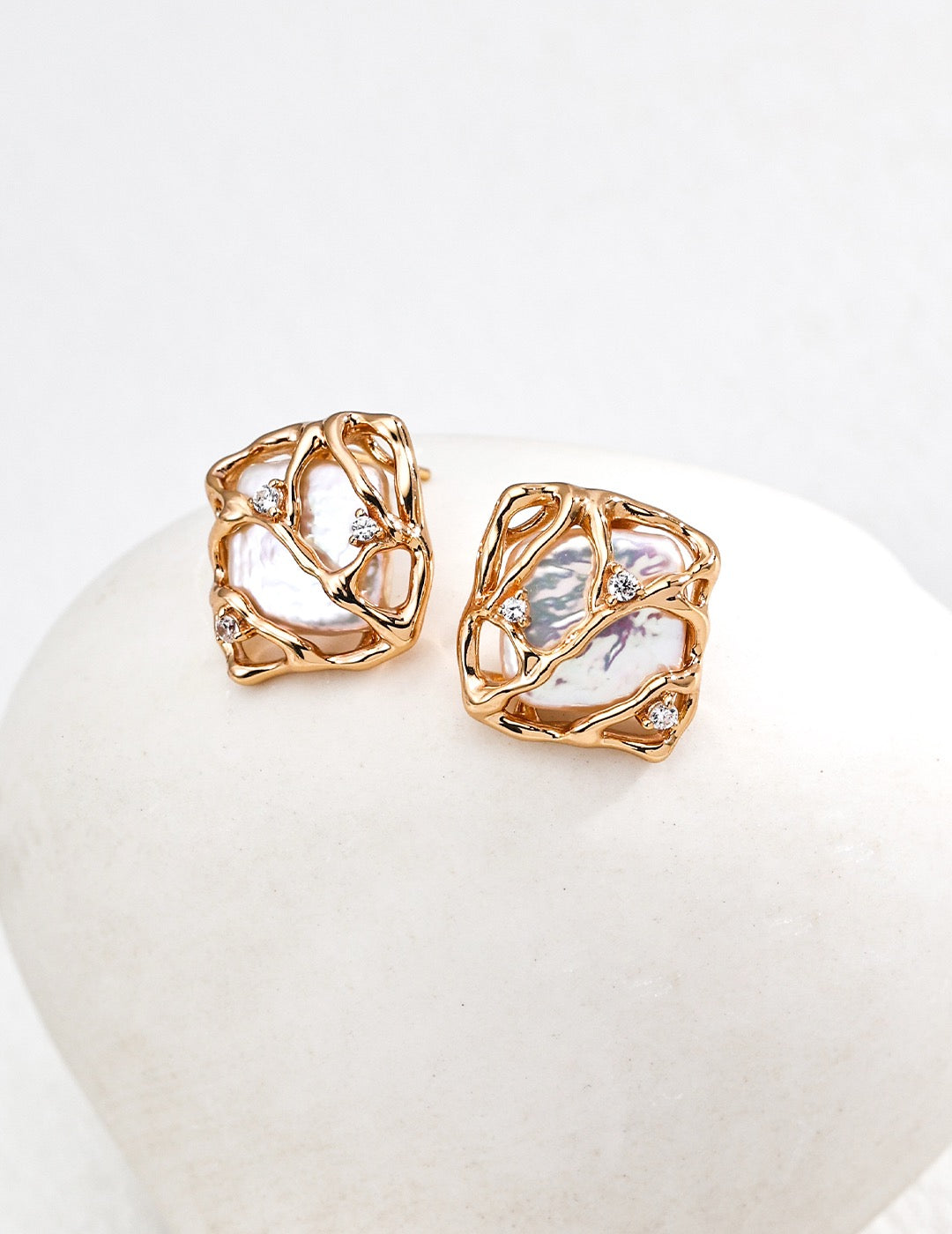 THE RÉSONANCE Collection