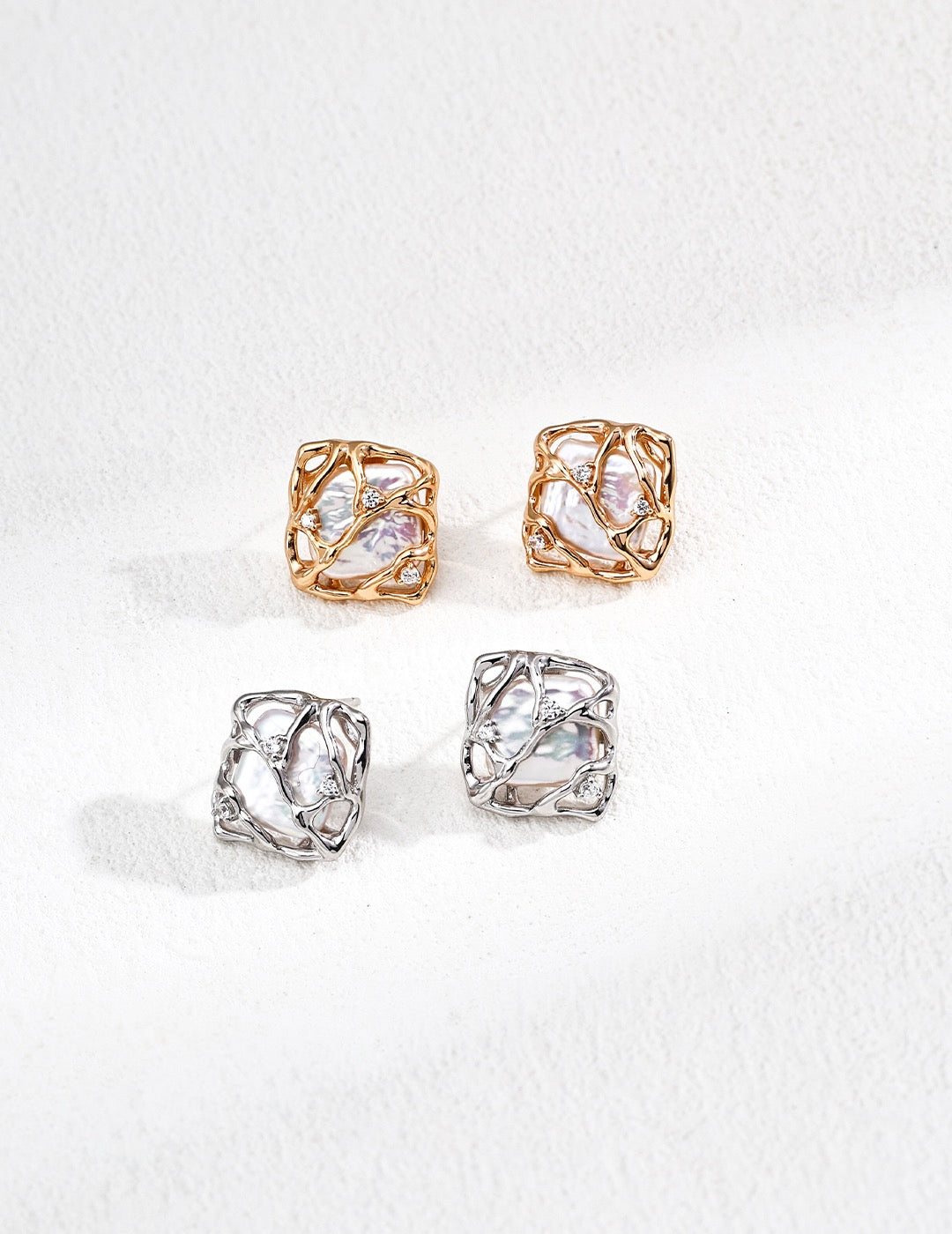 THE RÉSONANCE -Sterling Silver Baroque Pearl Earrings