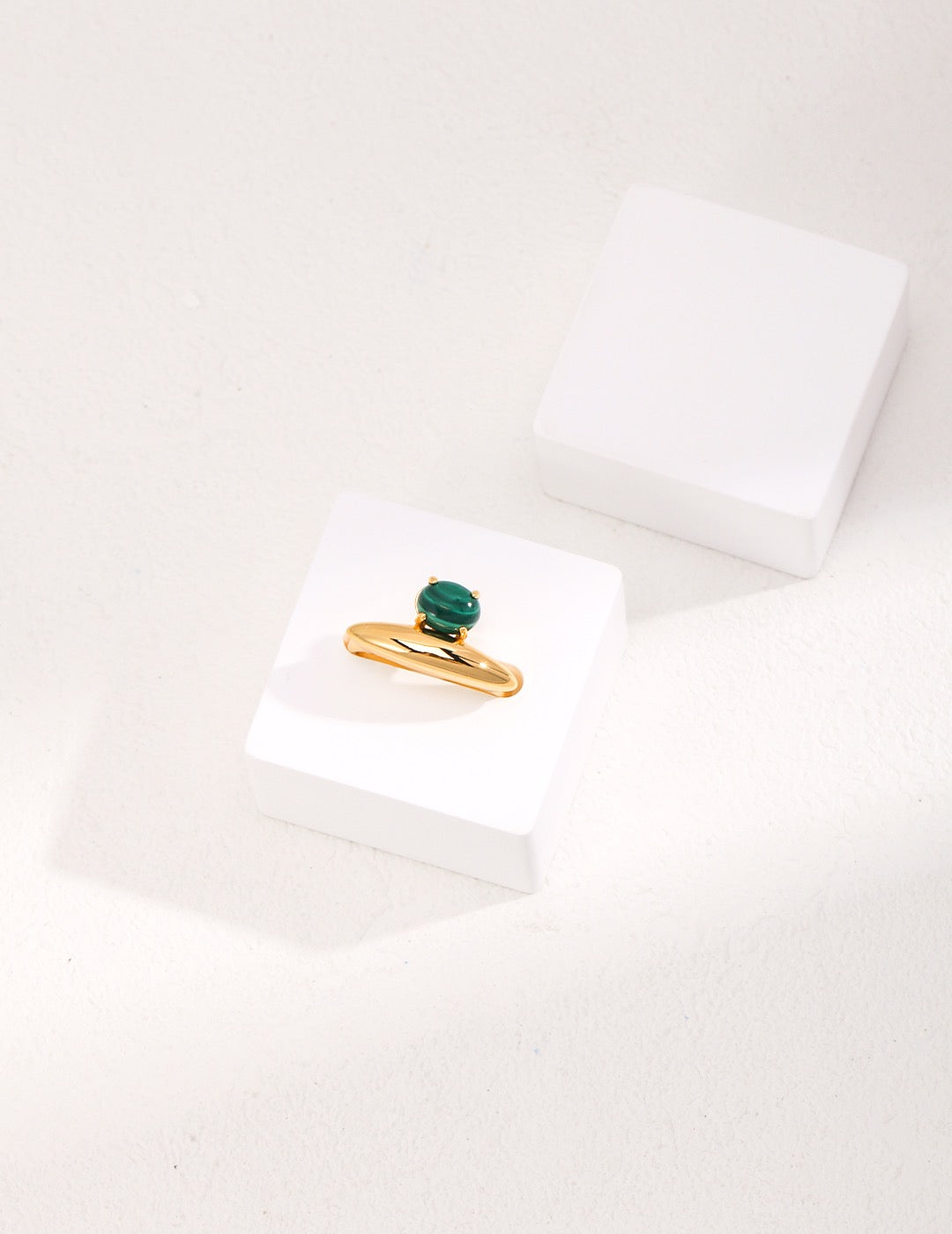 DEEP CALM - Sterling Silver Malachite Ring