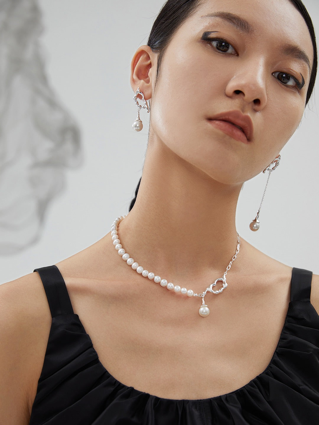 UNSCRIPTED LUMINOUS Collection