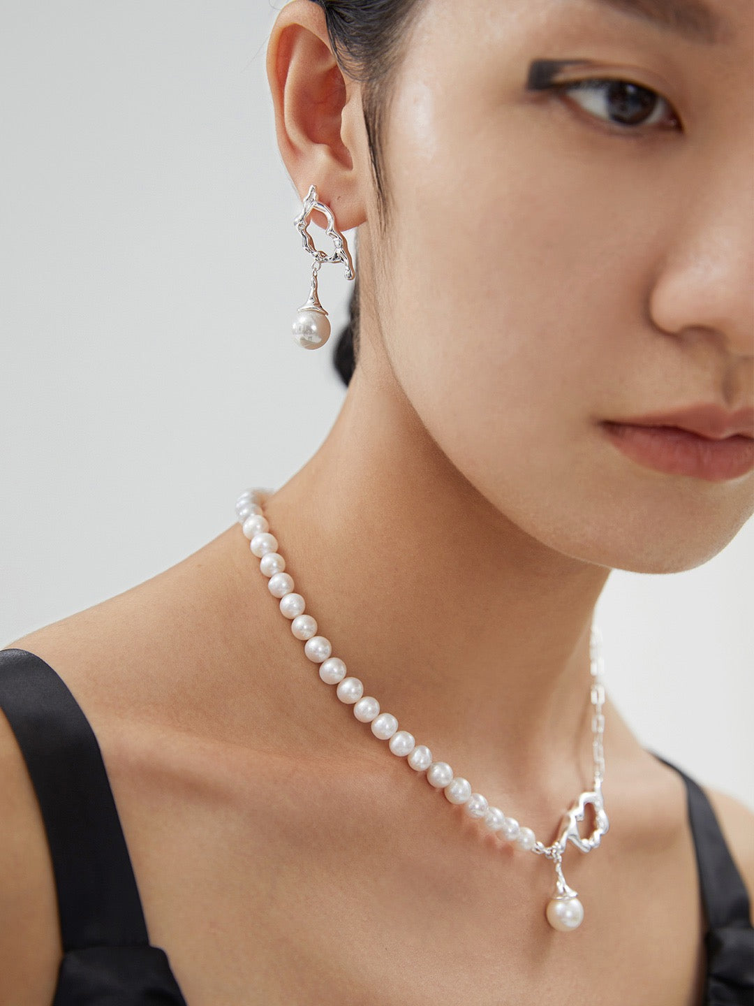 UNSCRIPTED LUMINOUS Collection
