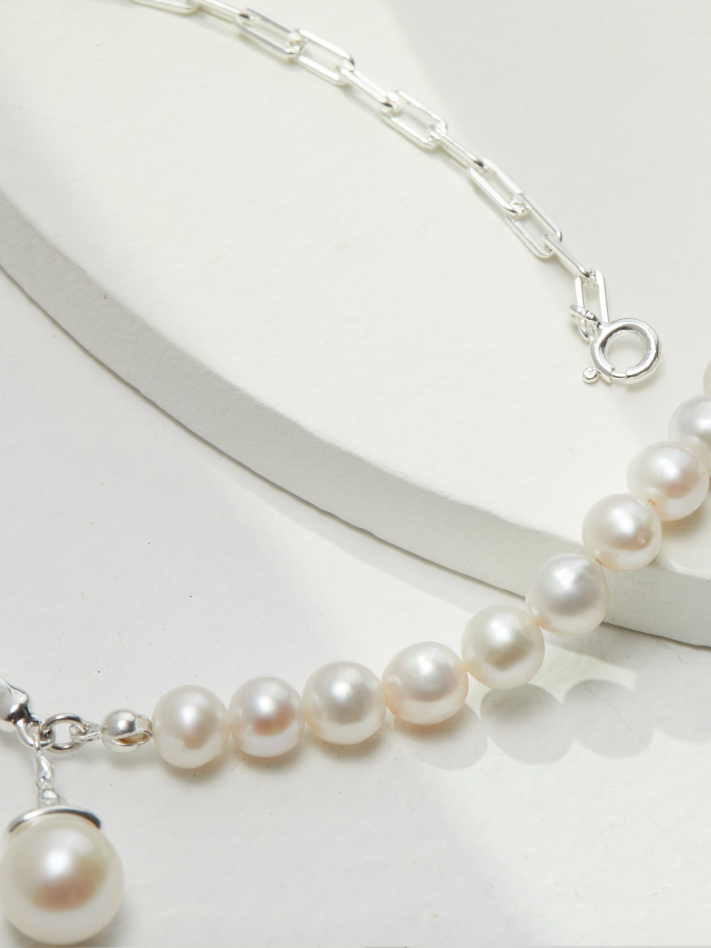 UNSCRIPTED LUMINOUS Collection