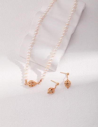 Wild Bloom-Sterling Silver Pearl Earrings