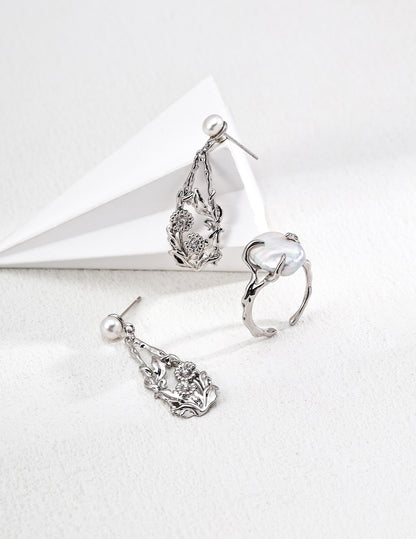 Baroque Whisper Ring